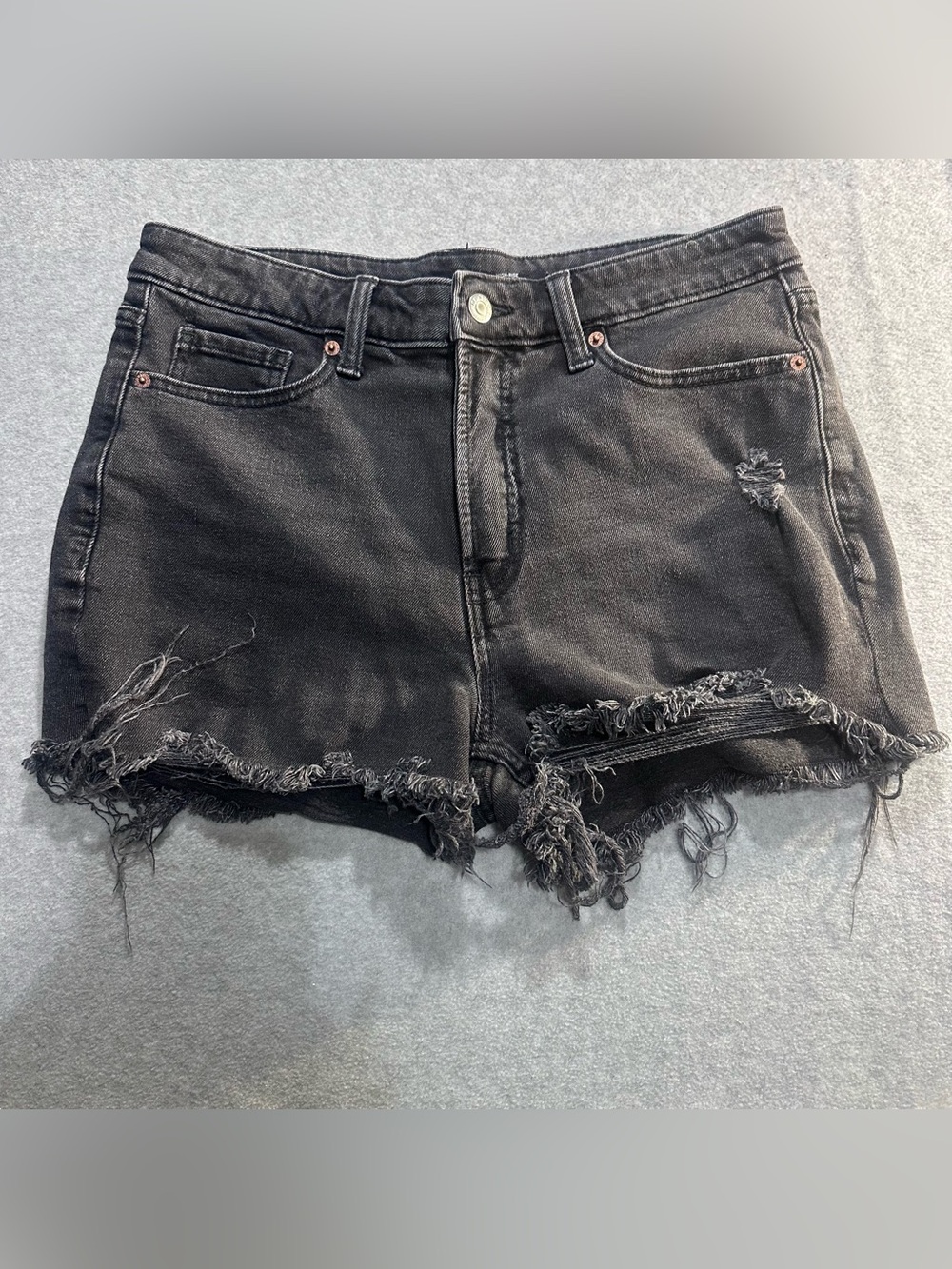 Old Navy High Rise OG Straight Cutoff Denim Shorts Black Distressed Size 10